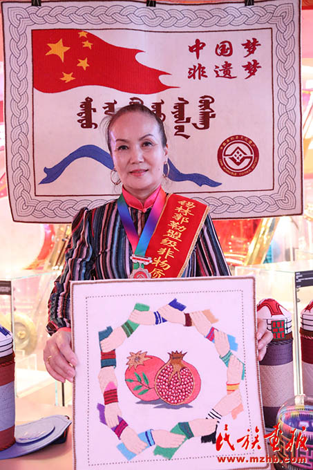 2025北京·内蒙古锡林郭勒盟三地“铸牢中华民族共同体意识工作成果汇报展”系列活动在北京启幕 图片报道 第8张